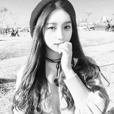 头像美女头像唯美黑白女2021最新整理共12p第558期