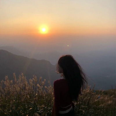 女生头像背影长发唯美优雅漂亮侧脸美女头像