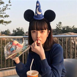 吃货女孩头像可爱卖萌2018我能饮下烈酒也能独享自由