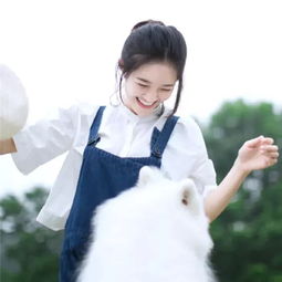 女生头像众生皆苦,你是草莓味