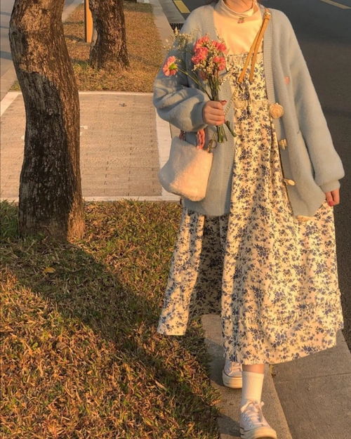 真人女生头像人间事常新,愿岁友长今