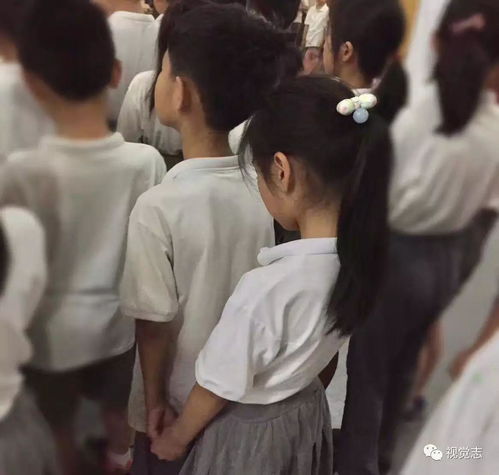 女生头像小学女童