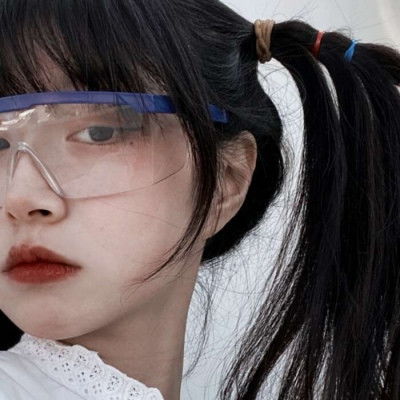 小众女生头像总会有人为了你的开心费尽心思