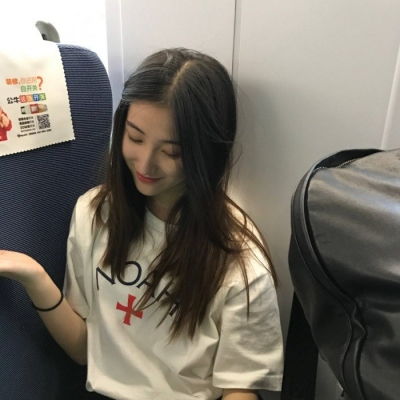 2021超级好看很有个性的女生头像很吸睛的超级热门的女头大全