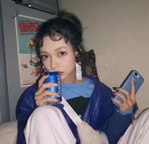qq女生帅气头像霸气范头像