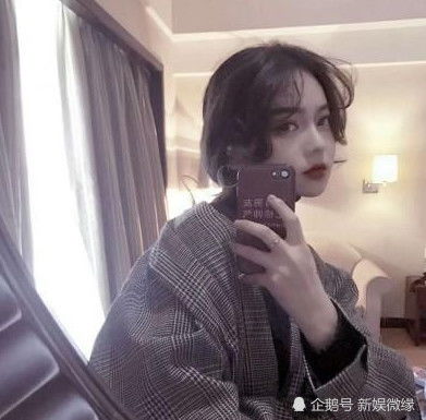 qq头像丧气女