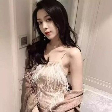 气质御姐范女生头像