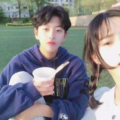 伤感emo头像女真人可截图情侣头像