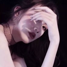 女生头像看过草长莺飞