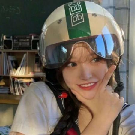 qq女生个性头像,喜欢宠物的女生人品不会错的