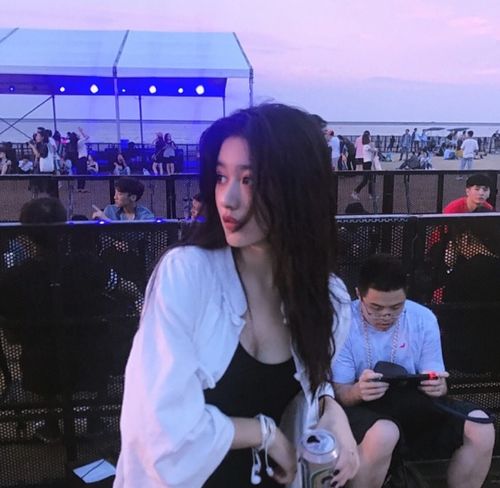 男生在这3时间找你,摆明爱你入骨,不如顺便从了他吧