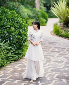 美食博主李子柒为何能够火遍全网知道这个原因后粉丝纷纷脱粉