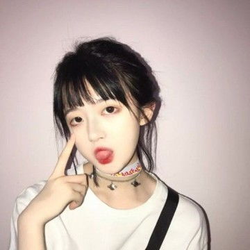 红唇女生高冷头像2021最火爆,女生头像图片