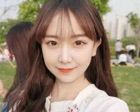 2018流行发型女这发型火了你还不知道吗
