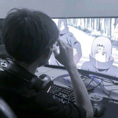 男生头像真人侧脸图片我们的感情不隔夜
