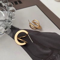 高丝时尚耳饰kose高丝s925银针小清新滴釉花朵耳环女ins潮高级感百搭气质珍珠耳钉耳饰多少钱