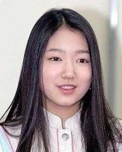 大脸女生剪短发,气质又显脸小,正适合夏天