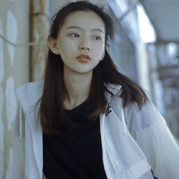 孤独时代女生头像