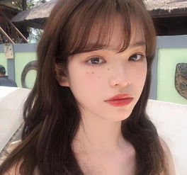 这个漫画脸美少女也太好看了吧