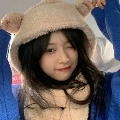 学姐学妹专用头校园女生头像别慌,月亮也正在大海处迷茫