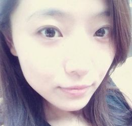 21岁小伙娶55岁离婚女子新娘还是新郎室友的母亲