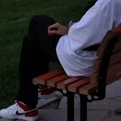 男头关于明天的事后天我们就知道了