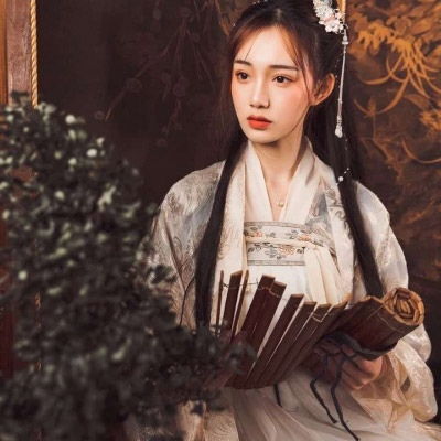 江孑唯美意境古风气质女生头像