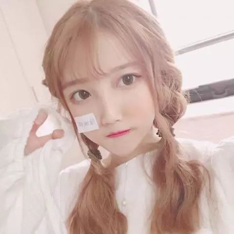 女生头像愿所有悲伤的话语