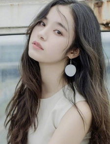 这些减龄发型分分钟让你变成18岁少女换个发型堪比整容