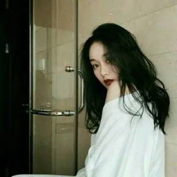 女生头像丨当我说算了,你和别人就没什么两样
