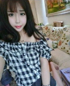 15岁少女整容过度变蛇精高调炫富遭抨击