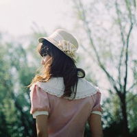 气质qq女生头像气质女生更迷人
