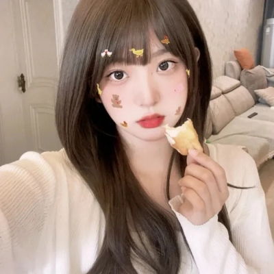 超仙的头像女生头像真人莫斯利
