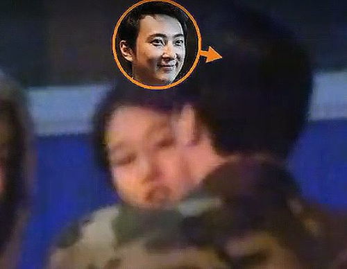 王思聪现身长白山滑雪,带一客车美女,和新女友戴情侣帽暗秀恩爱