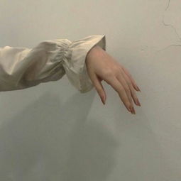 霸气拽只有手的女生头像