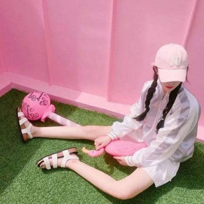 初中女生头像可爱粉色公愤