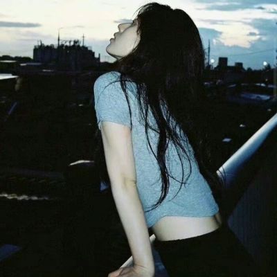 2022个性耐看头像女生时尚女生
