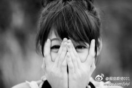 我假装无所谓,告诉我自己,我那么那么的坚强,我可以承受一切的