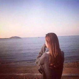 清新美女头像图片背影图片大全对不懂感恩的人没必要付出太多
