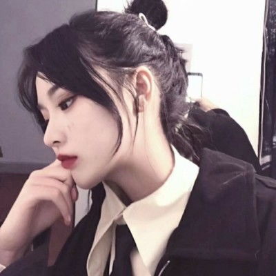 微信头像女霸气冷酷无情我爱得起也放得下