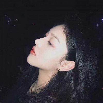 帅气女生头像霸气冷酷暗黑句子