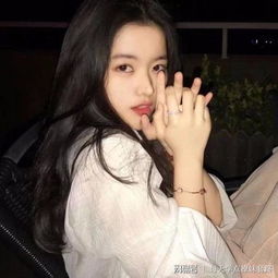 女生喜欢你,微信上会有的4个暗示,男人不懂很傻蛋
