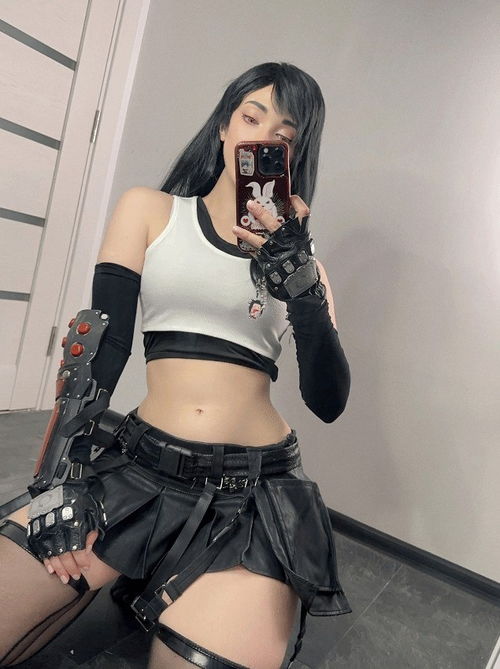乌克兰美女cos艾尔登法环玛莉卡性感火辣气质佳