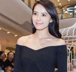 娱乐圈中的锁骨美女,赵丽颖惊艳,周知美的要犯规