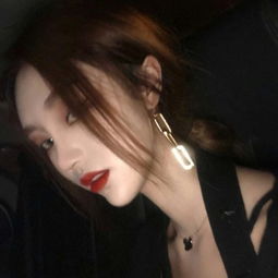 女生暗头有点酷酷的,而又有些qq女生头像我要个性网