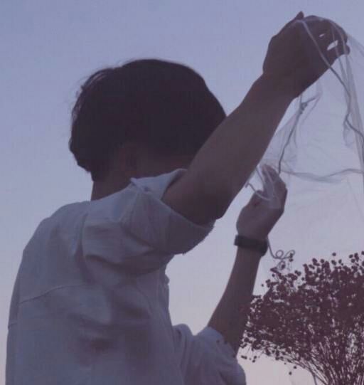 情侣头像真人有没有那种男孩子和女孩子都超级好看的情头,或者是双人的部位头像