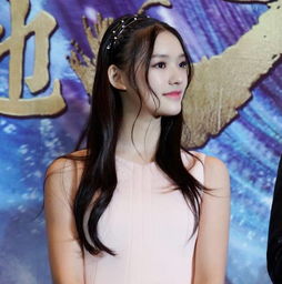 减龄发型哪家强终于明白林允的少女感是从何而来的了...