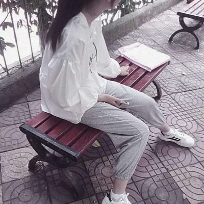 背影可爱女头清纯少女背影图片头像