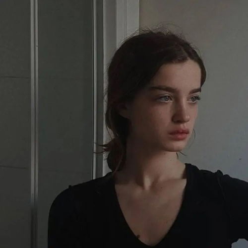 个性欧美女生头像他们想把我埋了却不知道我是一个种子