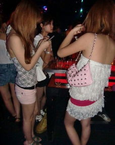 大学生吧女自曝潜规则为钱与客户上床7609385教育图片库大视野